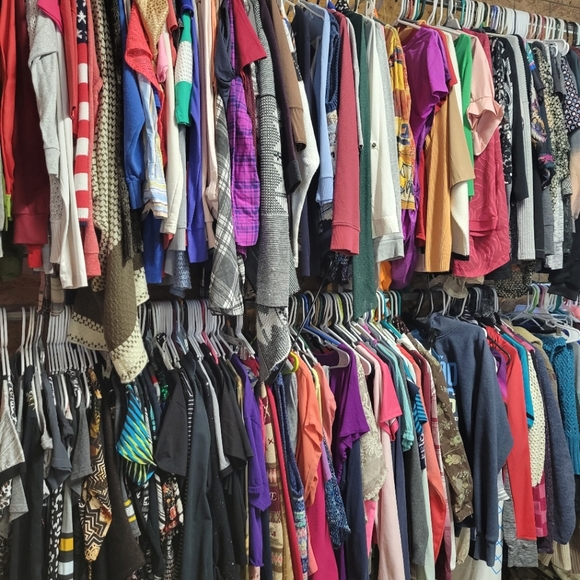 7 For $21! Reseller Lot Mixed Bundle Pants Dress Tops Blazers BELOW WHOLESALE - Picture 3 of 7